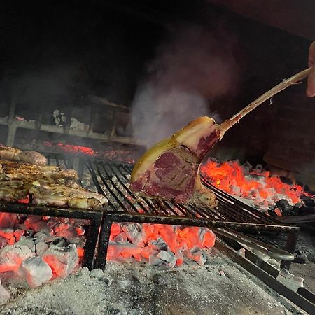Agriturismo Pettino 克利通诺河畔坎佩洛 外观 照片