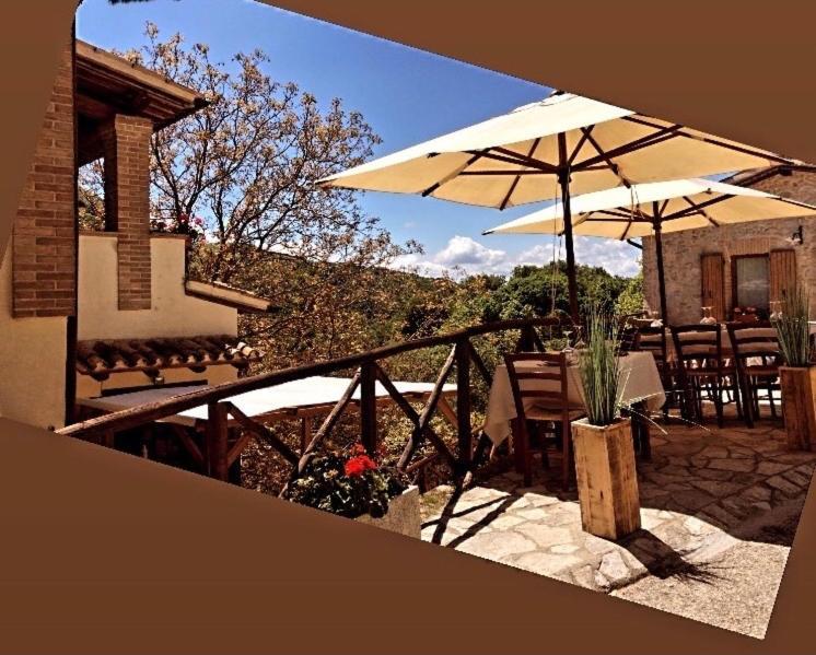 Agriturismo Pettino 克利通诺河畔坎佩洛 外观 照片