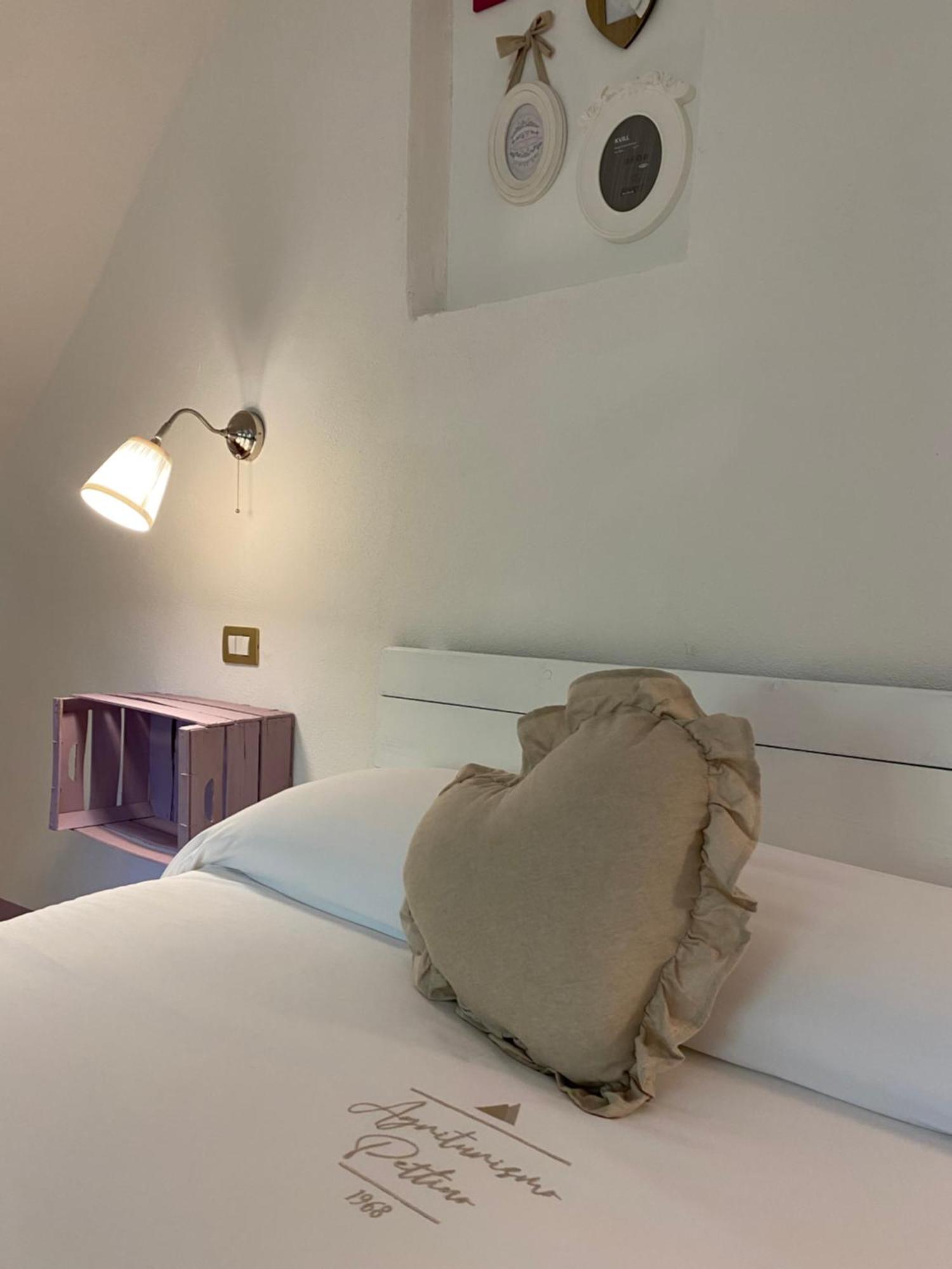 Agriturismo Pettino 克利通诺河畔坎佩洛 外观 照片