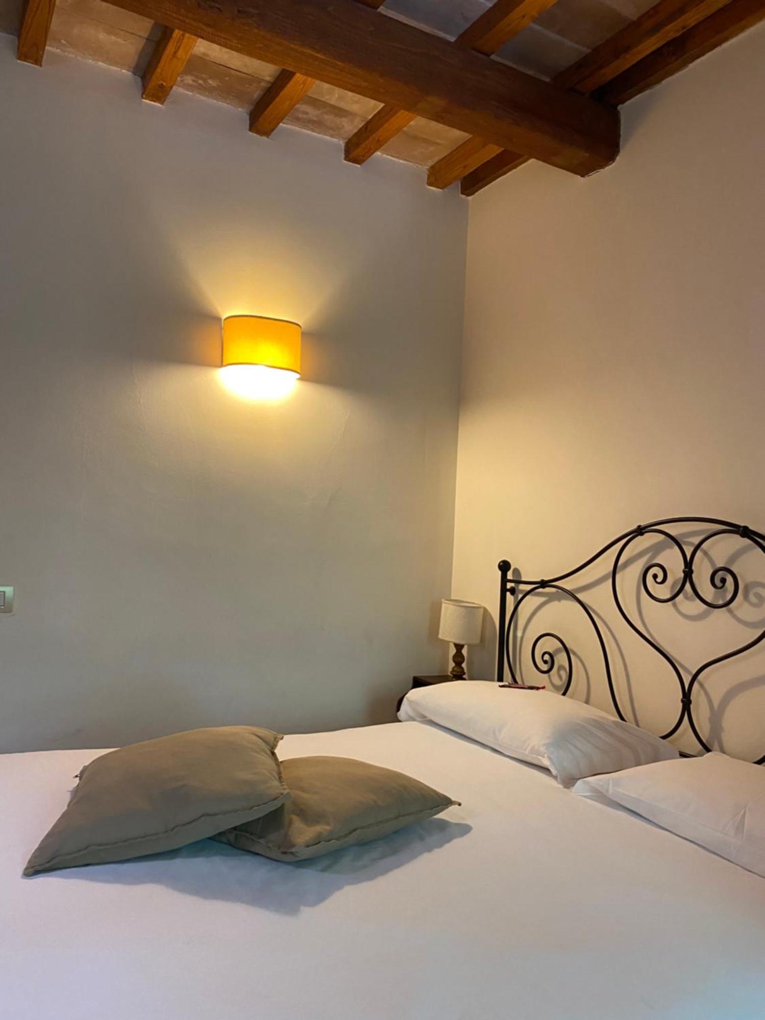 Agriturismo Pettino 克利通诺河畔坎佩洛 外观 照片