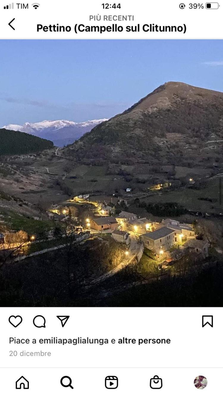 Agriturismo Pettino 克利通诺河畔坎佩洛 外观 照片