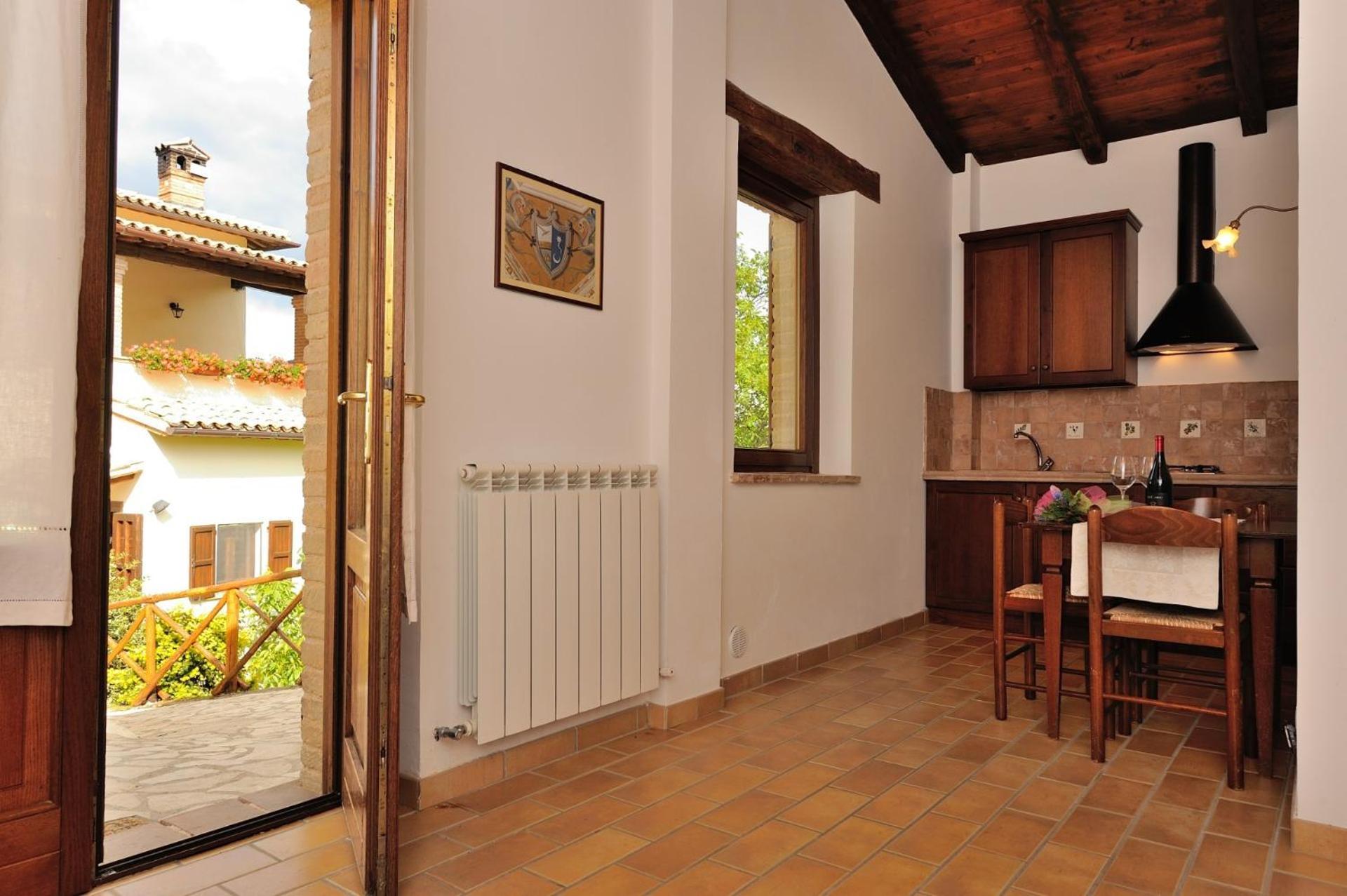 Agriturismo Pettino 克利通诺河畔坎佩洛 外观 照片